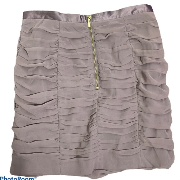 H&M NWOT Light Purple Mauve Ruched Mini Skirt Sz 12 - Picture 2 of 5